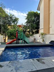 Holland Link (D10), Terrace #579188751